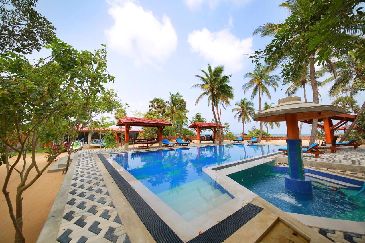 Horizon Kitesurfing Beach Resort Kalpitiya Eksteriør billede